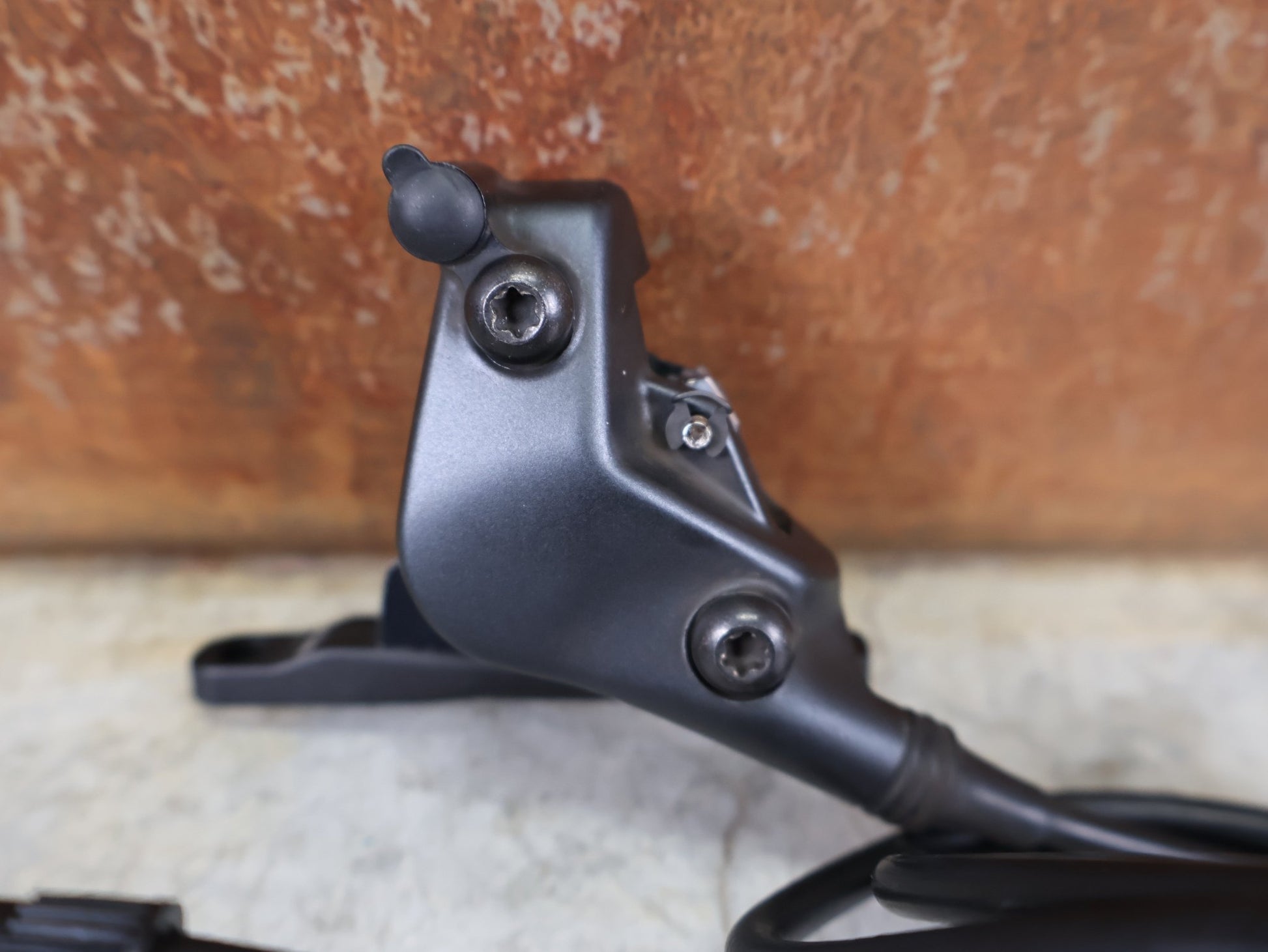 Brems - / Schalthebel von Sram, SRAM FORCE ETAP AXS SCHALT - /BREMSHEBEL SET D1 / 12 - FACH – DISC – CARBON – VORNE & HINTEN vor USEDBIKES - OB.DE Hintergrund