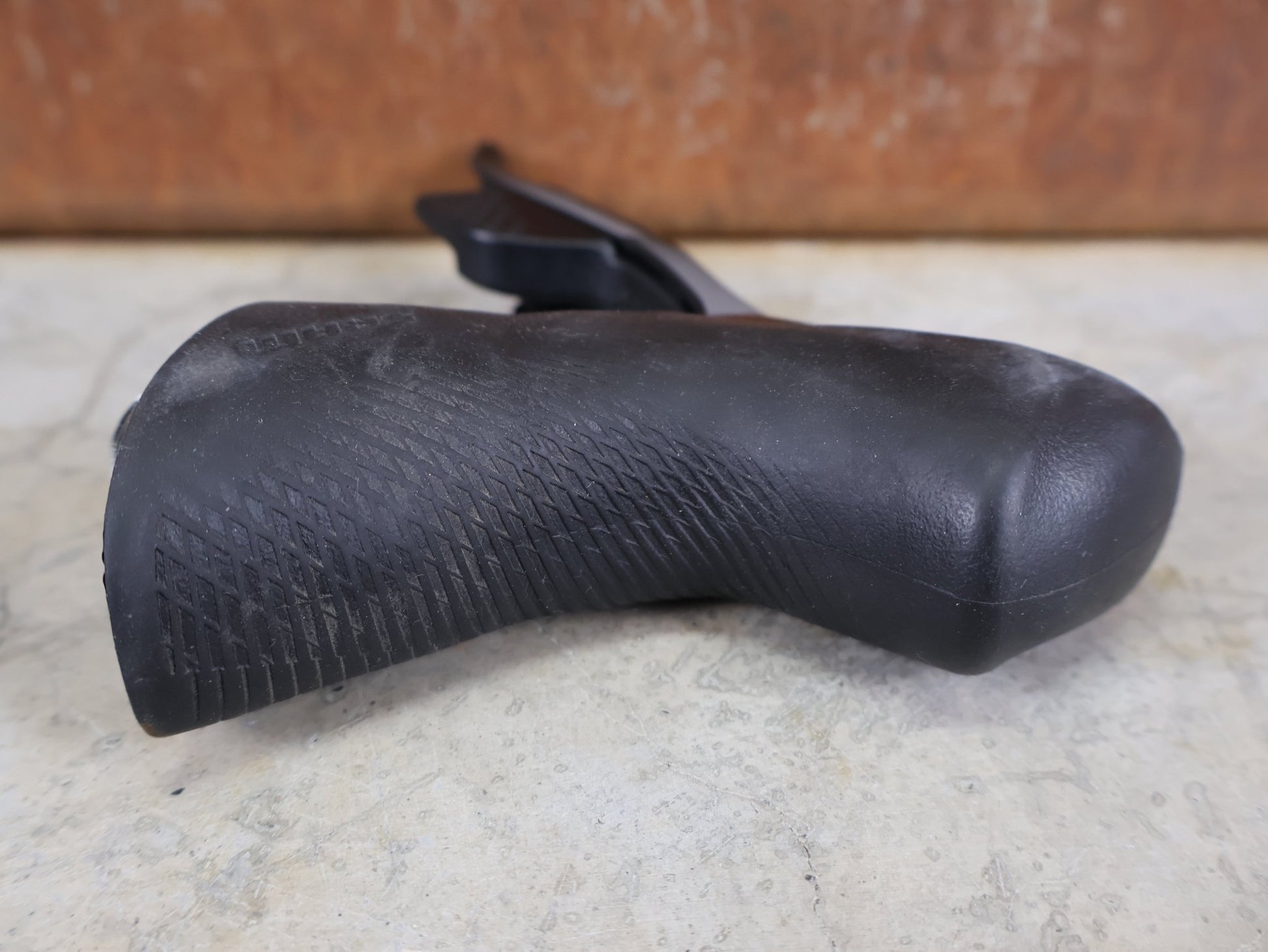 Brems - / Schalthebel von Sram, SRAM FORCE ETAP AXS SCHALT - /BREMSHEBEL SET D1 / 12 - FACH – DISC – CARBON – VORNE & HINTEN vor USEDBIKES - OB.DE Hintergrund