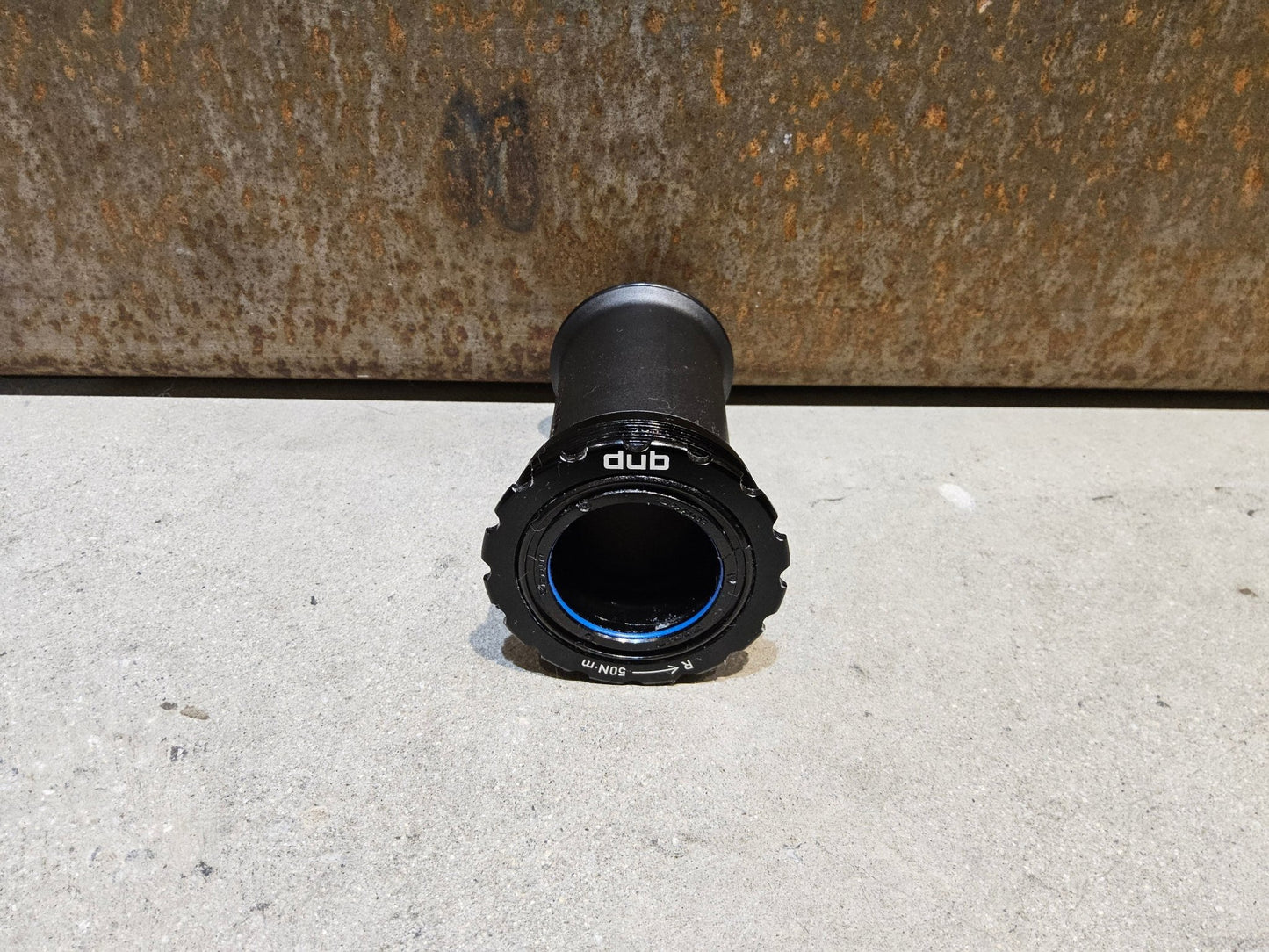 Innenlager von Sram, SRAM INNENLAGER DUB T47 / 85.5MM vor USEDBIKES - OB.DE Hintergrund