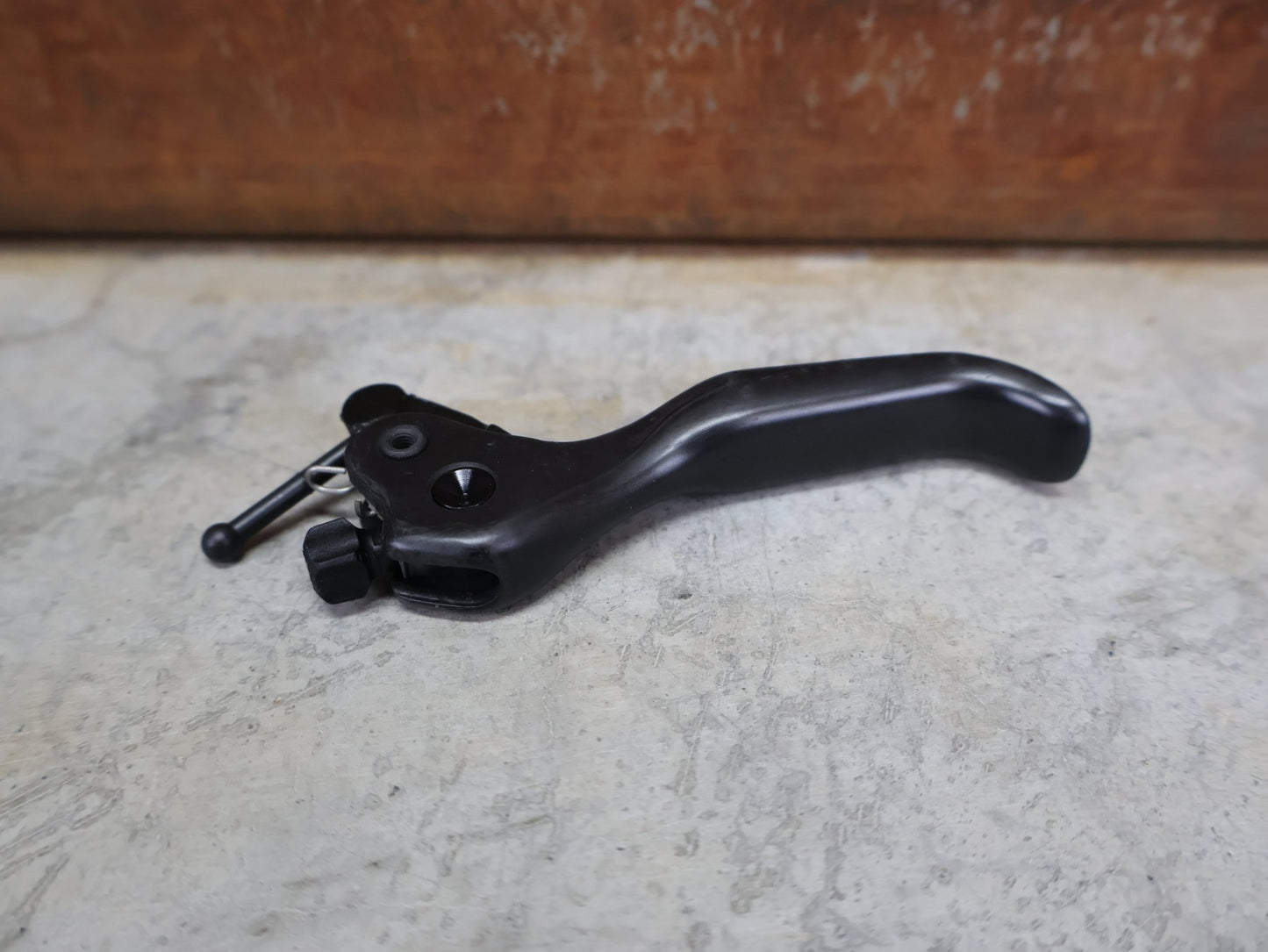 Zubehör von Sram, SRAM LEVEL ULTIMATE STEALTH ERSATZHEBEL CARBON C1 – ORIGINAL (11.5018.053.008) vor USEDBIKES - OB.DE Hintergrund