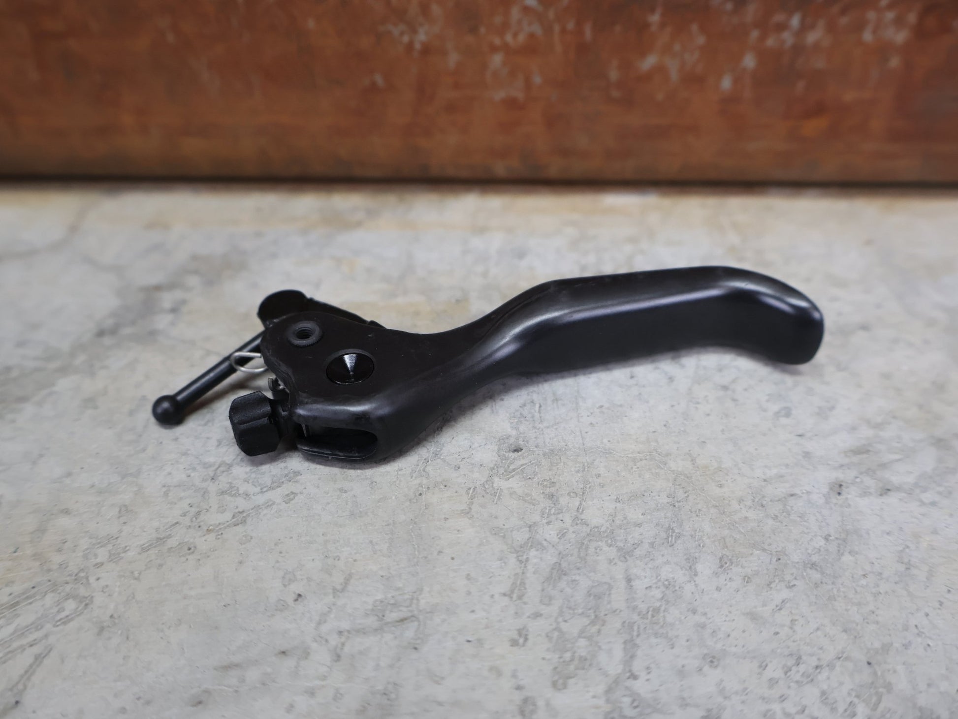 Zubehör von Sram, SRAM LEVEL ULTIMATE STEALTH ERSATZHEBEL CARBON C1 – ORIGINAL (11.5018.053.008) vor USEDBIKES - OB.DE Hintergrund