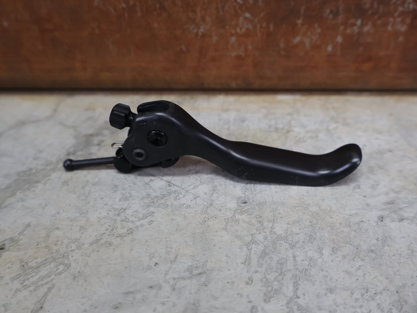 Zubehör von Sram, SRAM LEVEL ULTIMATE STEALTH ERSATZHEBEL CARBON C1 – ORIGINAL (11.5018.053.008) vor USEDBIKES - OB.DE Hintergrund