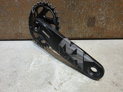 Kurbel von Sram, SRAM NX KURBEL EAGLE DUB / BOOST / 32 ZÄHNE / 175MM vor USEDBIKES - OB.DE Hintergrund