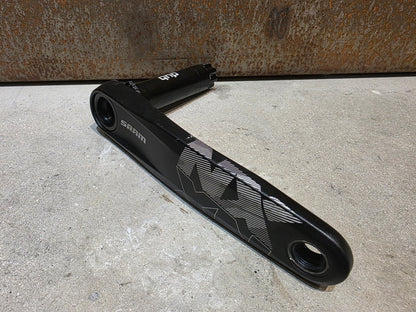 Kurbel von Sram, SRAM NX KURBEL EAGLE DUB / BOOST / 32 ZÄHNE / 175MM vor USEDBIKES - OB.DE Hintergrund