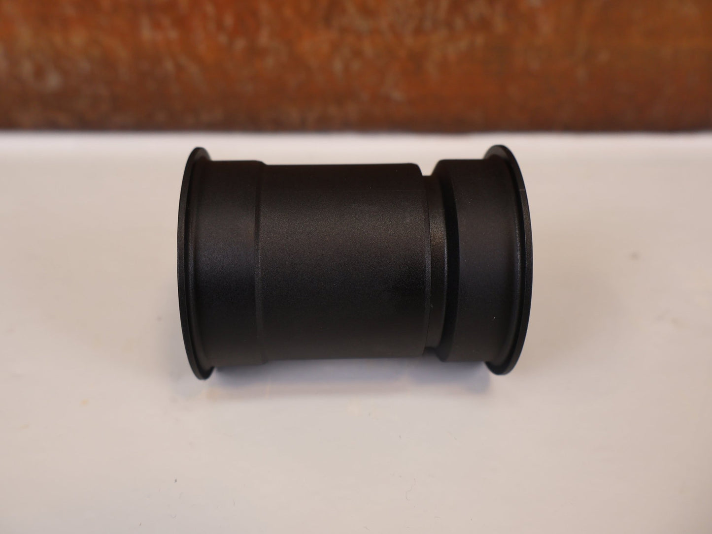 Innenlager von Sram, SRAM PRESSFIT 30 INNENLAGER / PF46 / 68 - 92MM / 30MM ACHSE / 00.6418.009.000 vor USEDBIKES - OB.DE Hintergrund