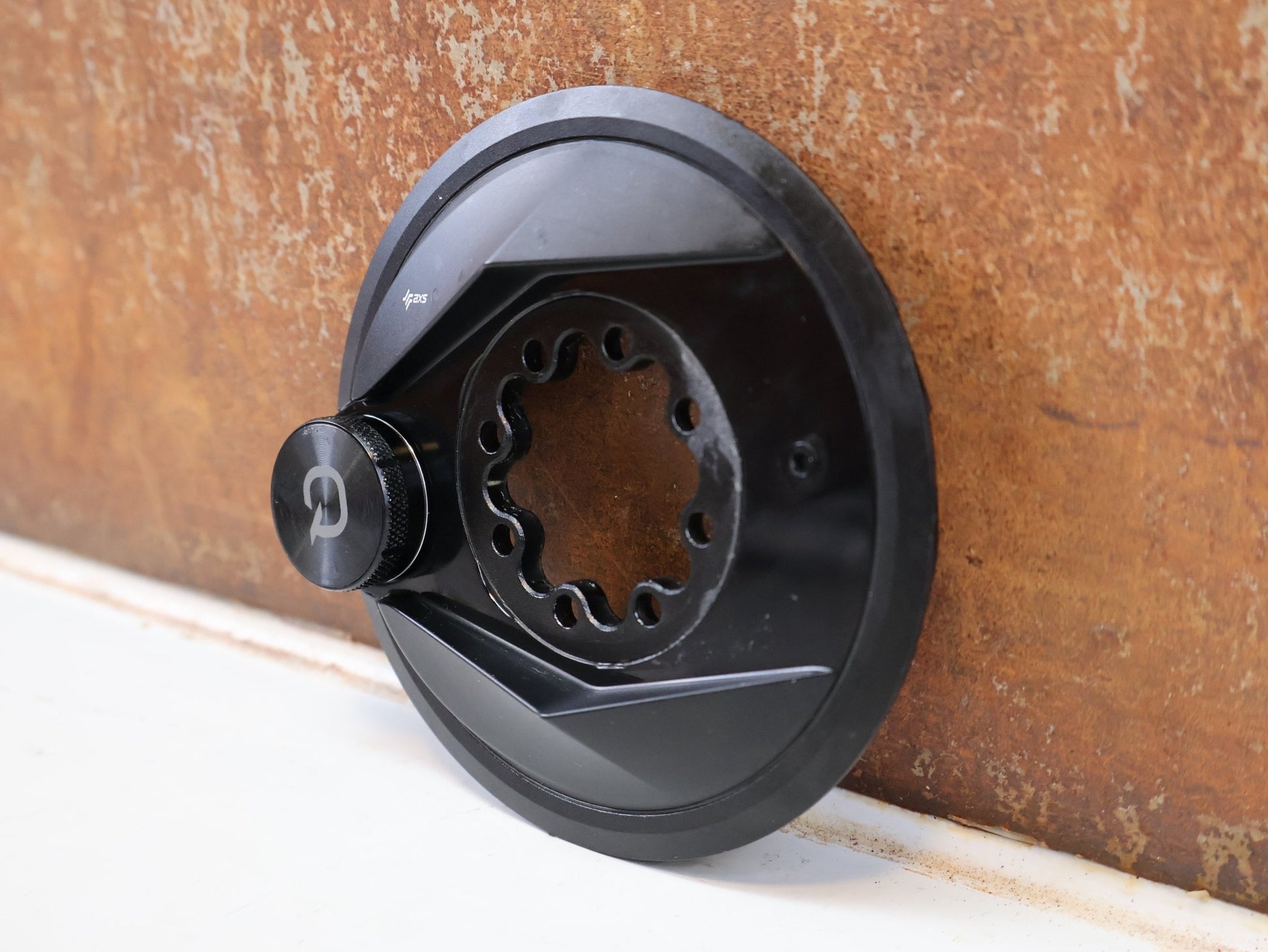 Powermeter von Sram, SRAM QUARQ POWER METER SPIDER AXS XX & XX SL / 8-LOCH / THREAD MOUNT vor USEDBIKES-OB.DE Hintergrund