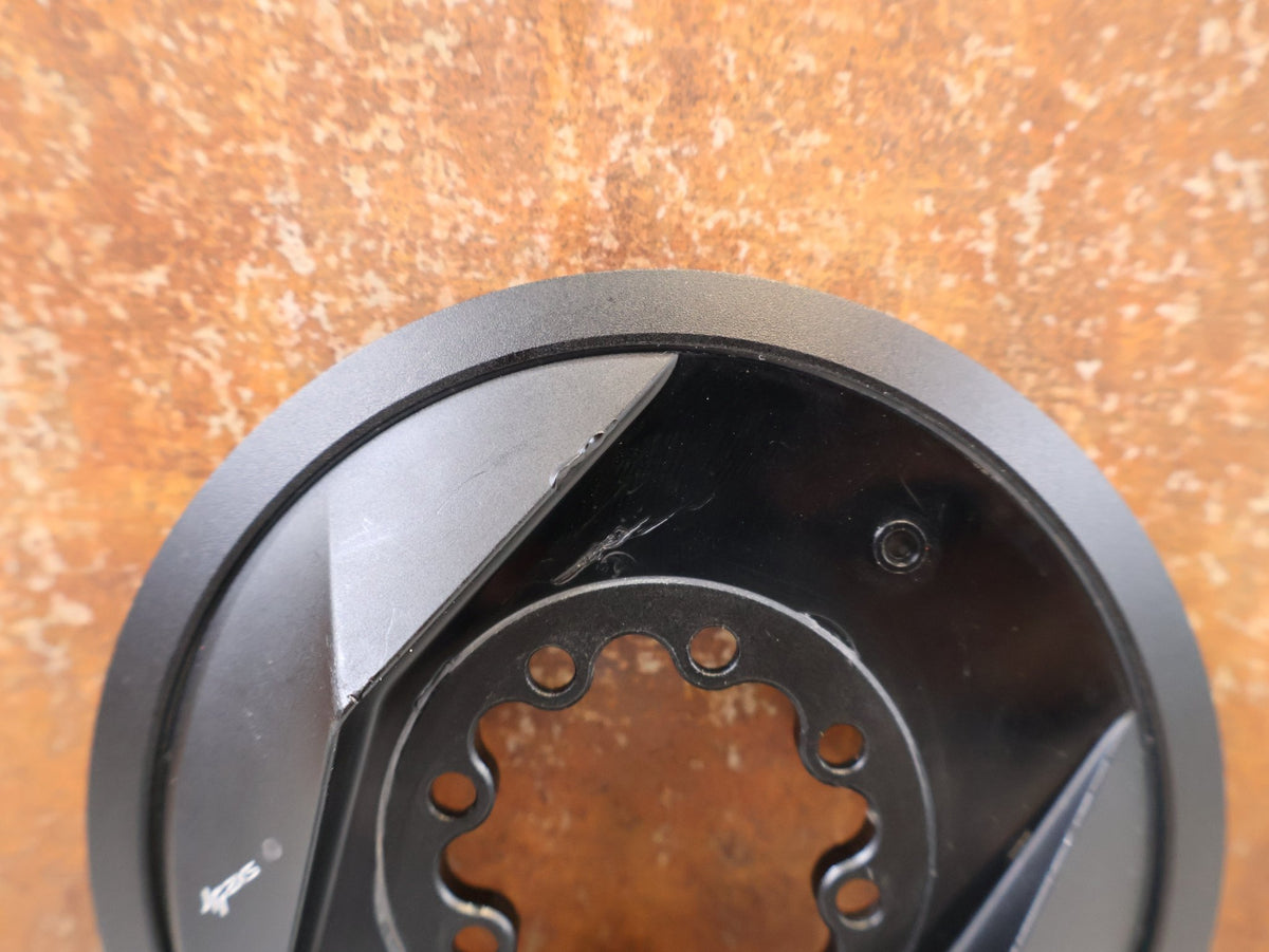 Powermeter von Sram, SRAM QUARQ POWER METER SPIDER LEISTUNGSMESSER XX SL AXS vor USEDBIKES-OB.DE Hintergrund