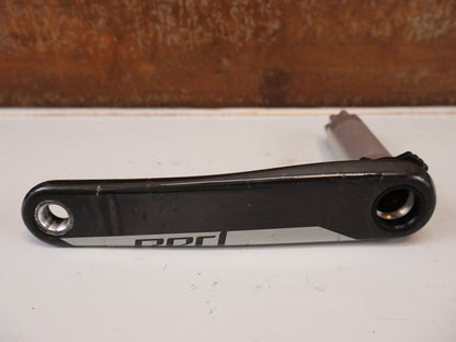 Kurbel von Sram, SRAM RED AXS D1 CARBON ROAD KURBELARME 172,5MM DUB / 8-BOLT vor USEDBIKES-OB.DE Hintergrund