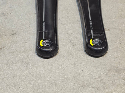 Kurbel von Sram, SRAM RED AXS E1 KURBELARME DUB 8 - BOLT 175MM vor USEDBIKES - OB.DE Hintergrund
