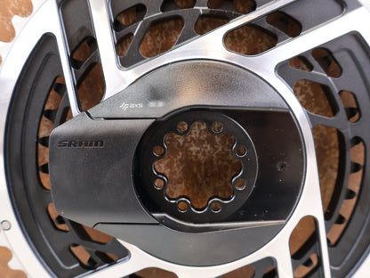 Powermeter von Sram, SRAM RED AXS E1 POWERMETER KIT 48-35T 8 BOLT 263G vor USEDBIKES-OB.DE Hintergrund