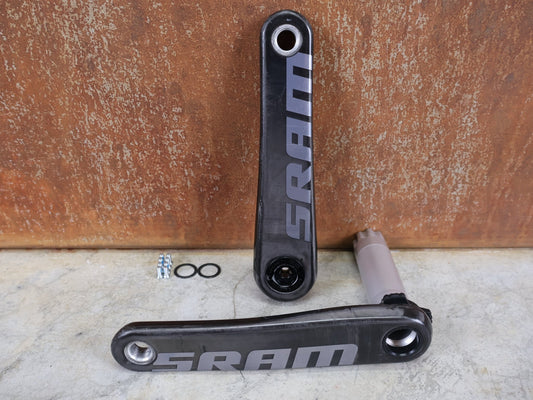 Kurbel von Sram, SRAM RED AXS KURBELARME D1 DUB 8 - BOLT / TEAM EDITION - RACE / 170MM vor USEDBIKES - OB.DE Hintergrund