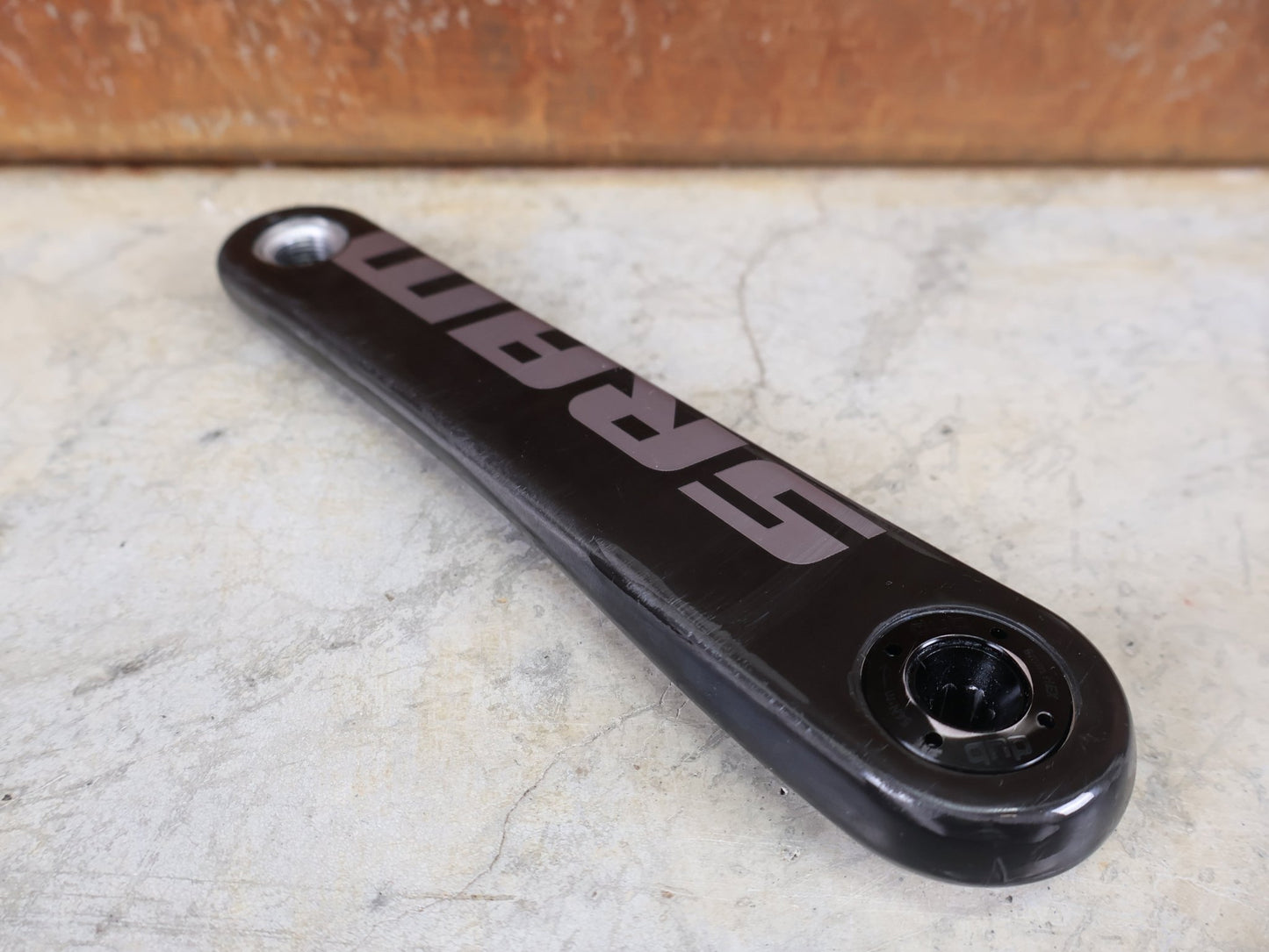 Kurbel von Sram, SRAM RED AXS KURBELARME D1 DUB 8 - BOLT / TEAM EDITION - RACE / 170MM vor USEDBIKES - OB.DE Hintergrund