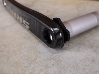 Kurbel von Sram, SRAM RED AXS KURBELARME E1 DUB 8 - BOLT / TEAM EDITION - RACE / 175MM vor USEDBIKES - OB.DE Hintergrund