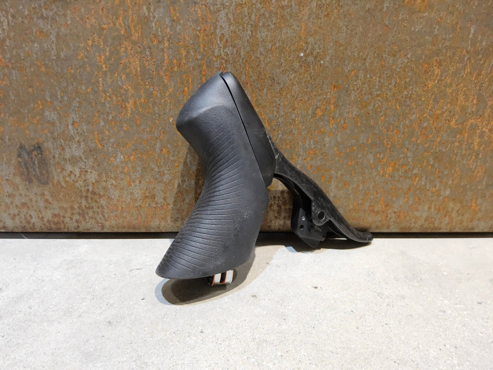 Brems - / Schalthebel von Sram, SRAM RED ETAP AXS BREMS - / SCHALTHEBEL DISC / SET vor USEDBIKES - OB.DE Hintergrund