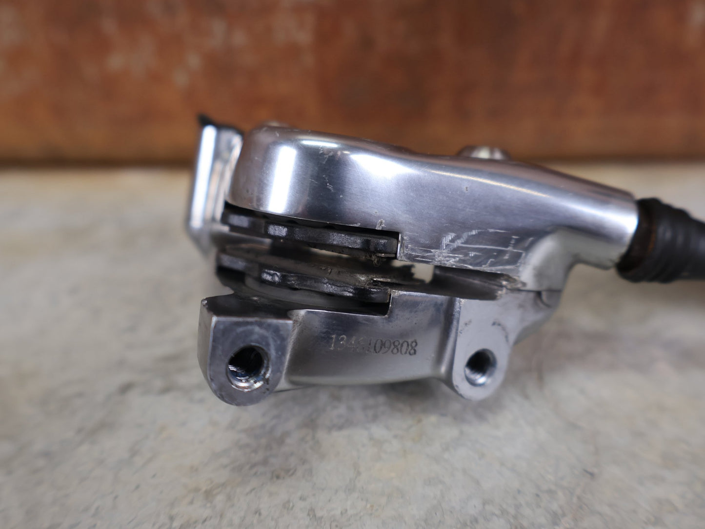 Brems - / Schalthebel von Sram, SRAM RED ETAP AXS BREMS - / SCHALTHEBEL DISC / TEAM EDITION - RACE / SET vor USEDBIKES - OB.DE Hintergrund