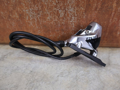 Brems - / Schalthebel von Sram, SRAM RED ETAP AXS BREMS - / SCHALTHEBEL DISC / TEAM EDITION - RACE / SET vor USEDBIKES - OB.DE Hintergrund