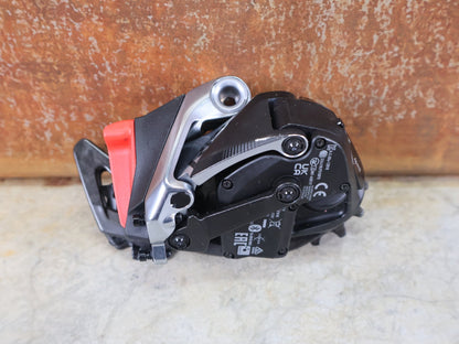 Schaltungsteile von Sram, SRAM RED ETAP AXS D1 SCHALTWERK 12 - FACH – KURZ – 33T / ROAD vor USEDBIKES - OB.DE Hintergrund