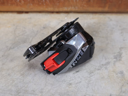 Schaltungsteile von Sram, SRAM RED ETAP AXS D1 SCHALTWERK 12 - FACH – KURZ – 33T / ROAD vor USEDBIKES - OB.DE Hintergrund