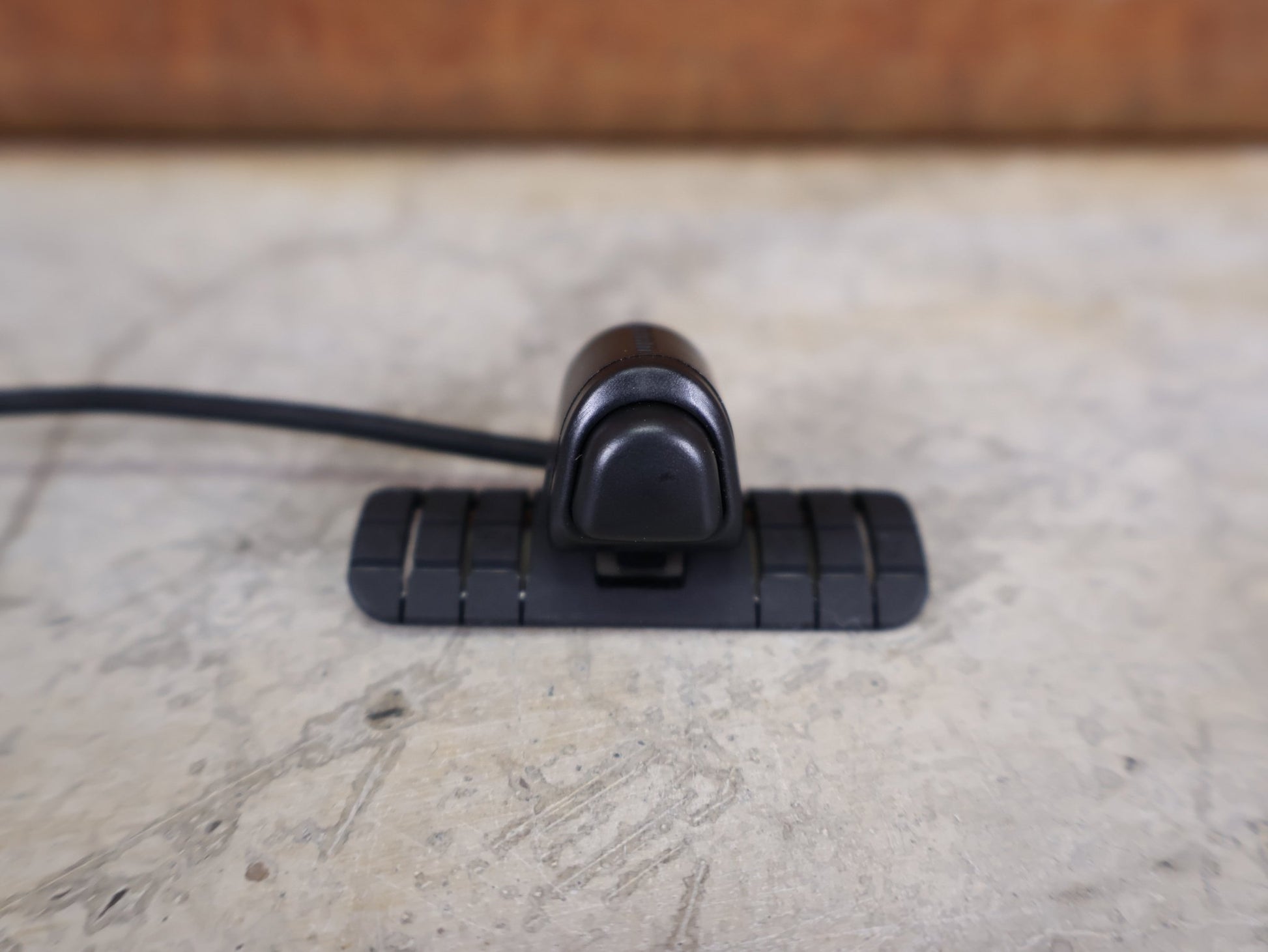 Zubehör von Sram, SRAM RED eTap AXS MULTICLICS – ZUSATZ - SCHALTKNÖPFE / 450MM vor USEDBIKES - OB.DE Hintergrund