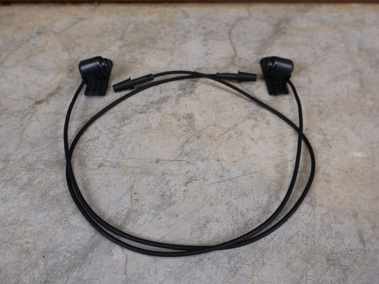 Zubehör von Sram, SRAM RED eTap AXS MULTICLICS – ZUSATZ - SCHALTKNÖPFE / 450MM vor USEDBIKES - OB.DE Hintergrund