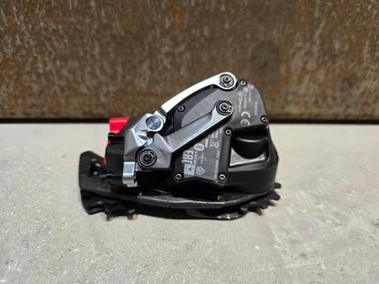 Schaltungsteile von Sram, SRAM RED ETAP AXS SCHALTWERK 12 FACH D1 / 33T in variant_title vor USEDBIKES - OB.DE Hintergrund