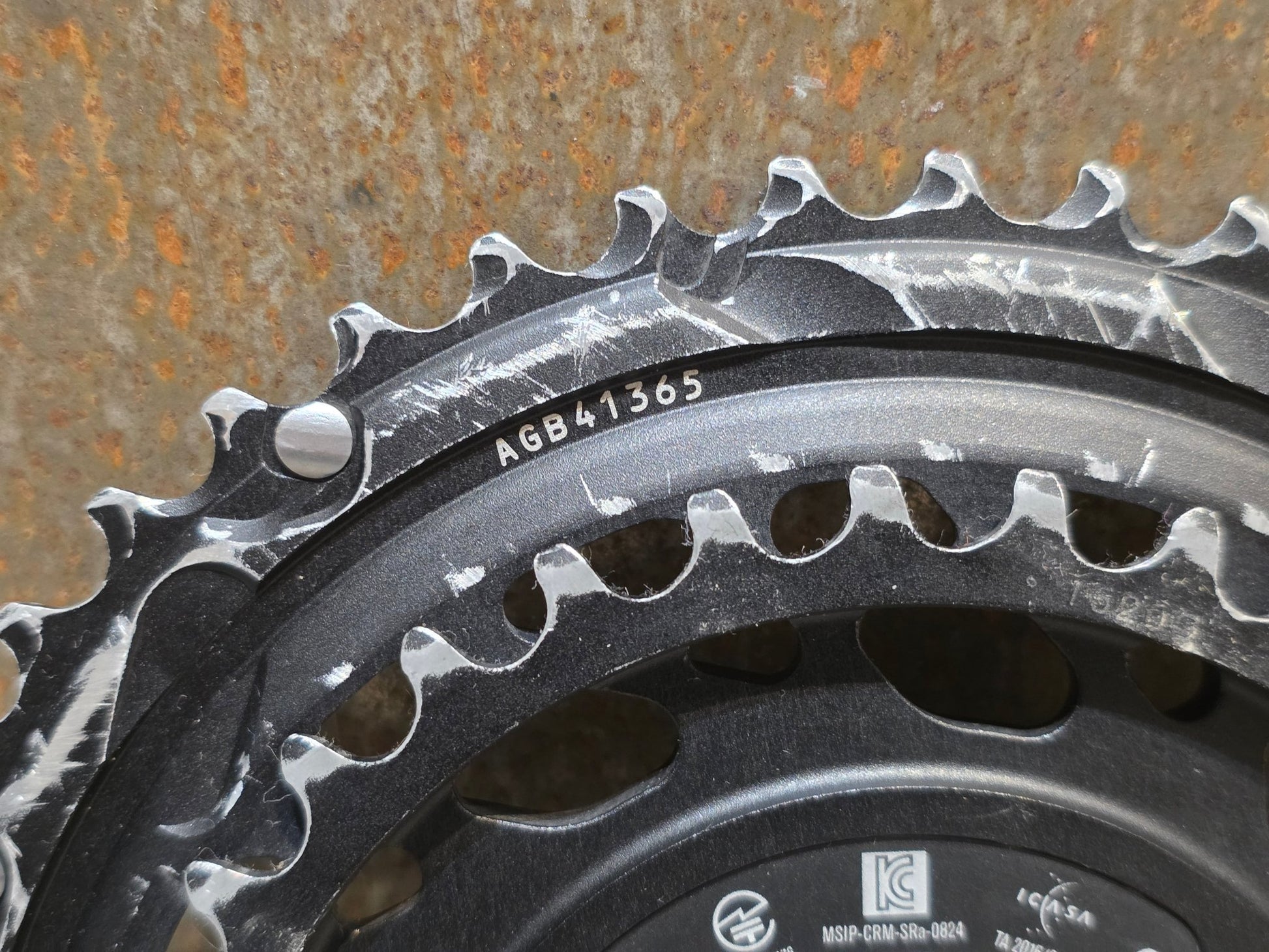 Kettenblatt von Sram, SRAM RED QUARQ AXS POWERMETER KIT 8 - BOLT SPIDER 2X12 46/33 ZÄHNE / BASTLERWARE vor USEDBIKES - OB.DE Hintergrund