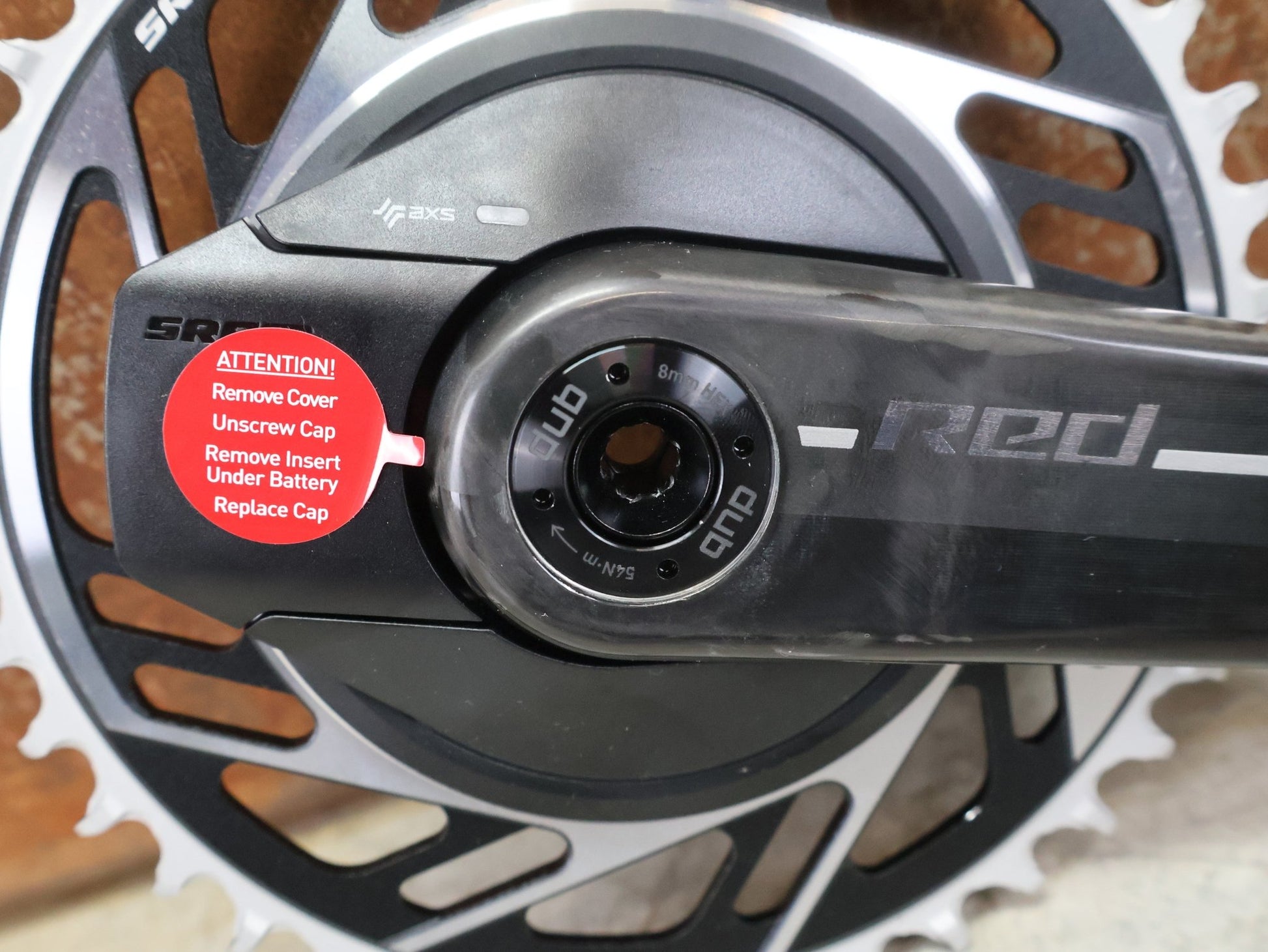 Powermeter von Sram, SRAM RED XPLR WIDE QUARQ POWERMETER KURBEL E1 / 42 ZÄHNE / 172.5MM vor USEDBIKES - OB.DE Hintergrund