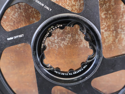 Kettenblatt von Sram, SRAM X SYNC 2 KETTENBLATT 6 MM OFFSET 34T / 36T / 3 BOLT vor USEDBIKES-OB.DE Hintergrund