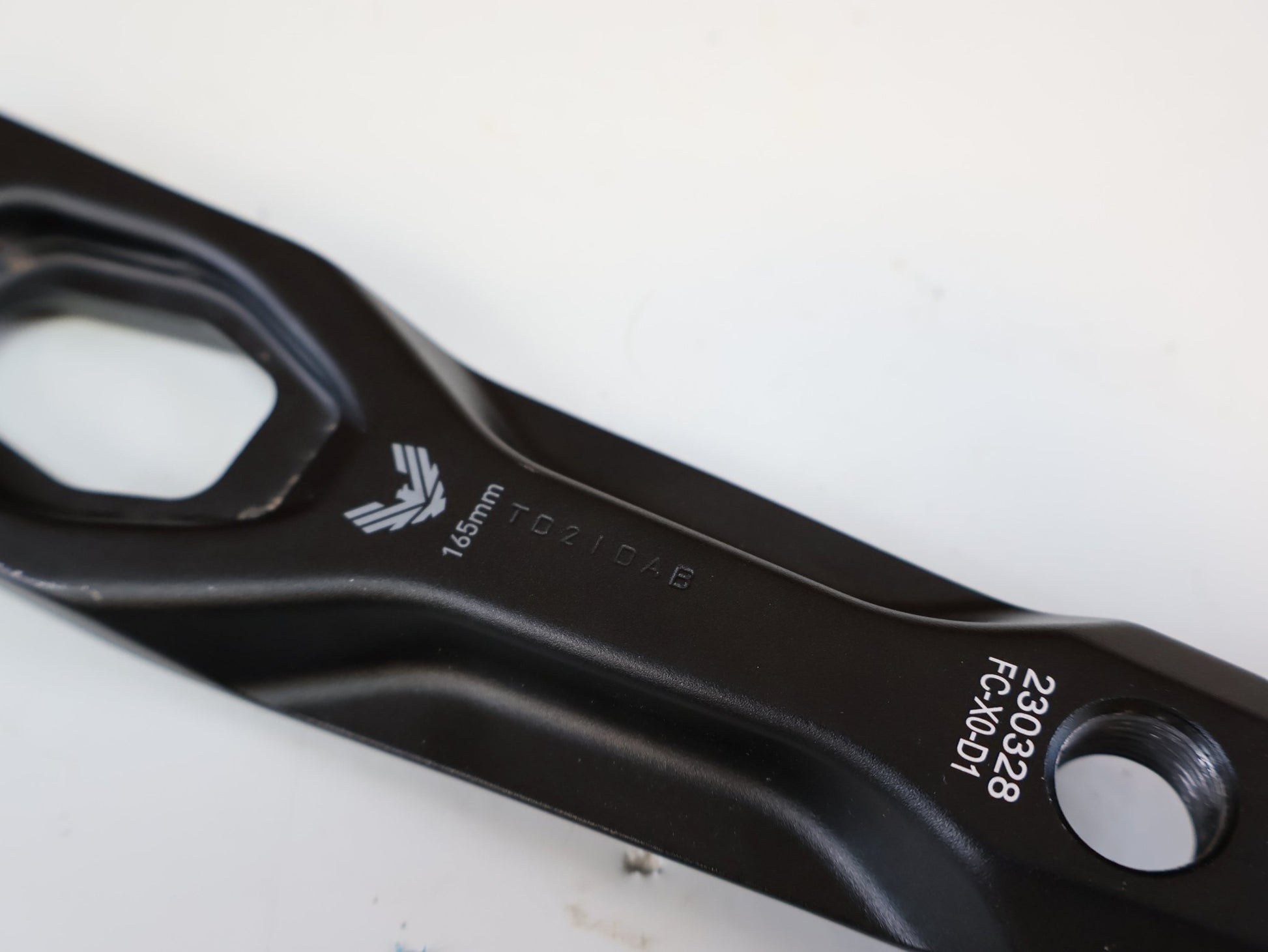 Kurbel von Sram, SRAM X0 EAGLE TRANSMISSION KURBELARME / T-TYPE / WIDE / 165 MM vor USEDBIKES-OB.DE Hintergrund