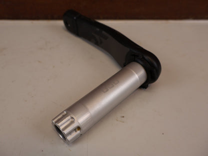 Kurbel von Sram, SRAM X01 EAGLE DUB KURBELARM LINKS 165 MM CARBON vor USEDBIKES-OB.DE Hintergrund
