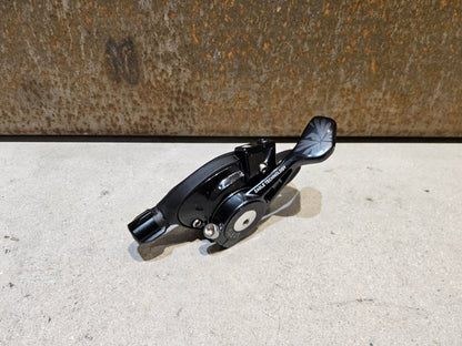 Schaltungsteile von Sram, SRAM X01 EAGLE TRIGGER SCHALTHEBEL 12 FACH / SINGLE CLICK E - MTB vor USEDBIKES - OB.DE Hintergrund