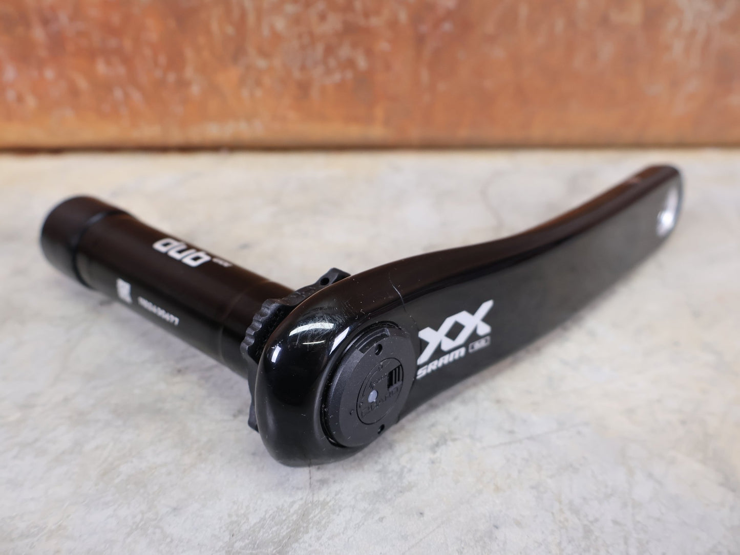 Powermeter von Sram, SRAM XX EAGLE AXS TRANSMISSION POWER METER KURBEL – DUB MTB WIDE / 55 MM – 170 MM vor USEDBIKES - OB.DE Hintergrund