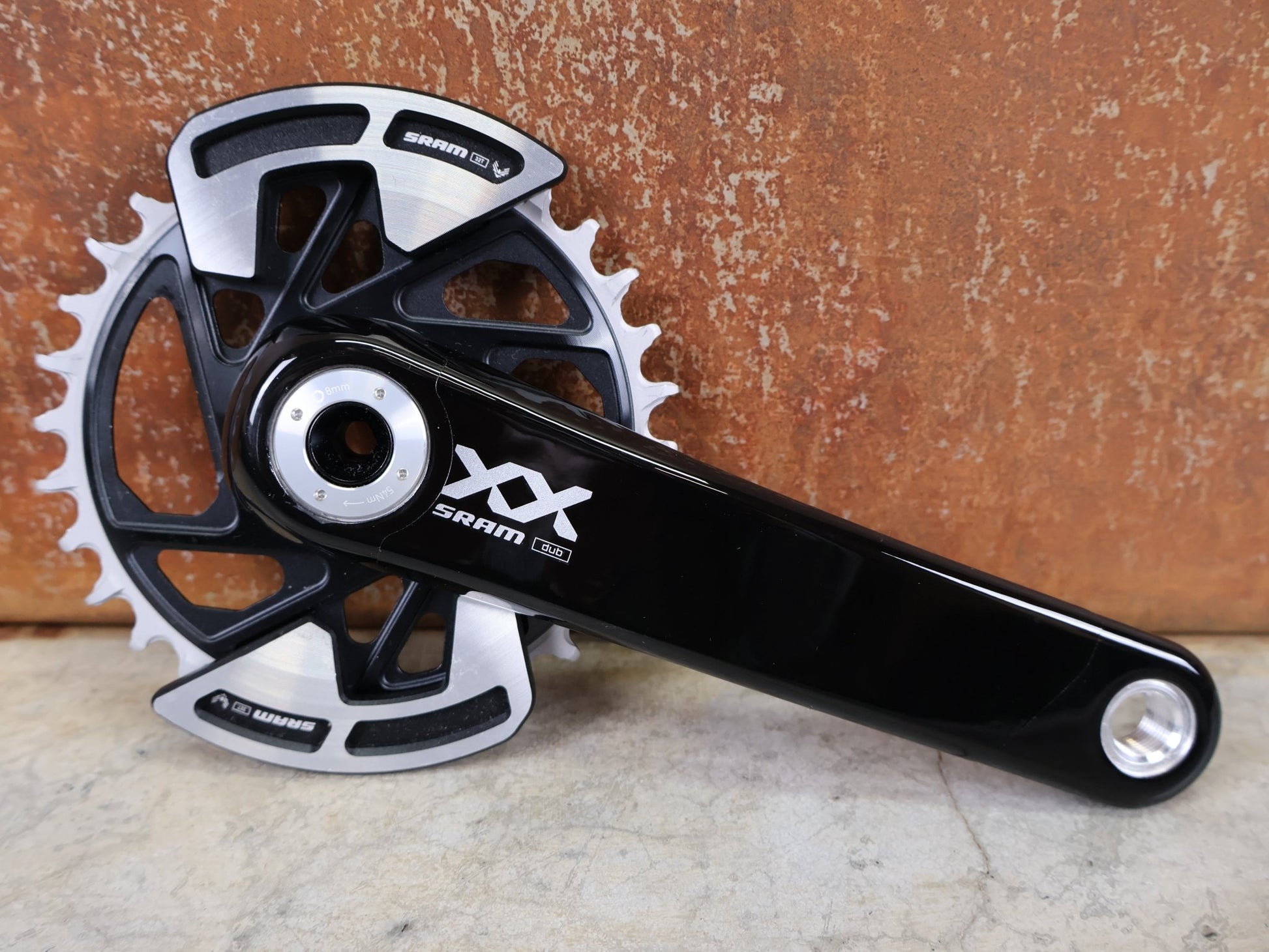 Powermeter von Sram, SRAM XX EAGLE AXS TRANSMISSION POWER METER KURBEL – DUB MTB WIDE / 55 MM – 170 MM vor USEDBIKES - OB.DE Hintergrund