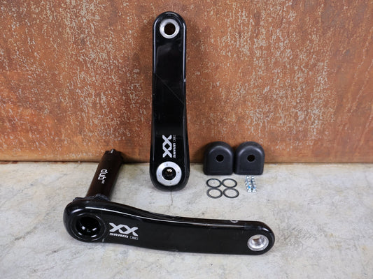 Kurbel von Sram, SRAM XX EAGLE TRANSMISSION KURBELARME – DUB MTB WIDE / 55 MM – 165 MM vor USEDBIKES - OB.DE Hintergrund