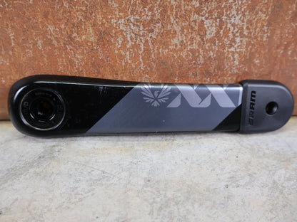 Kurbel von Sram, SRAM XX1 EAGLE DUB SL KURBELARME 170 MM – BOOST 52 MM – 8 - BOLT – CARBON vor USEDBIKES - OB.DE Hintergrund