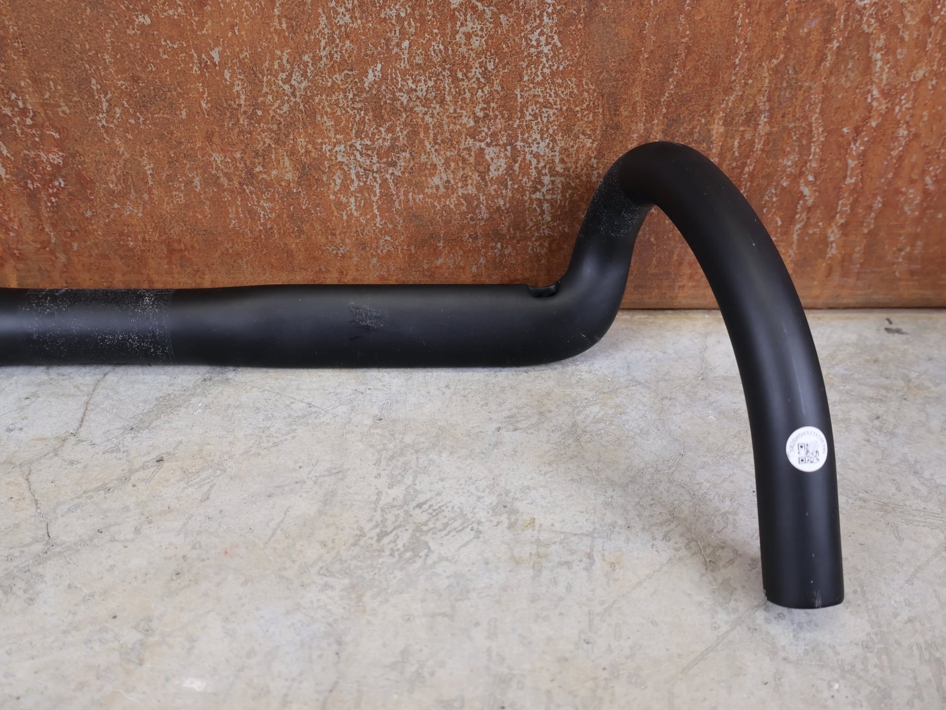 Lenker von Syncros, SYNCROS CRESTON 1.0 X GRAVEL LENKER – CARBON – 420 MM – 16° FLARE vor USEDBIKES - OB.DE Hintergrund