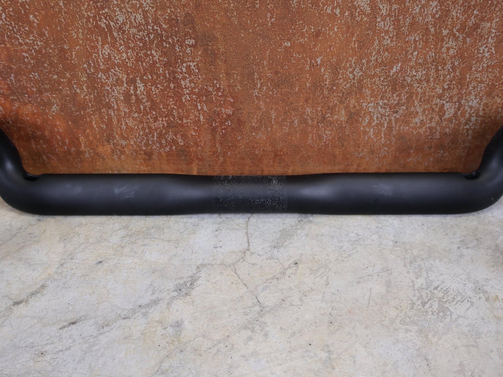 Lenker von Syncros, SYNCROS CRESTON 1.0 X GRAVEL LENKER – CARBON – 420 MM – 16° FLARE vor USEDBIKES - OB.DE Hintergrund