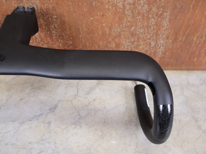 Lenker von Syncros, SYNCROS CRESTON IC SL AERO ROAD COCKPIT – 420 MM – 120 MM – INTEGRIERT vor USEDBIKES - OB.DE Hintergrund