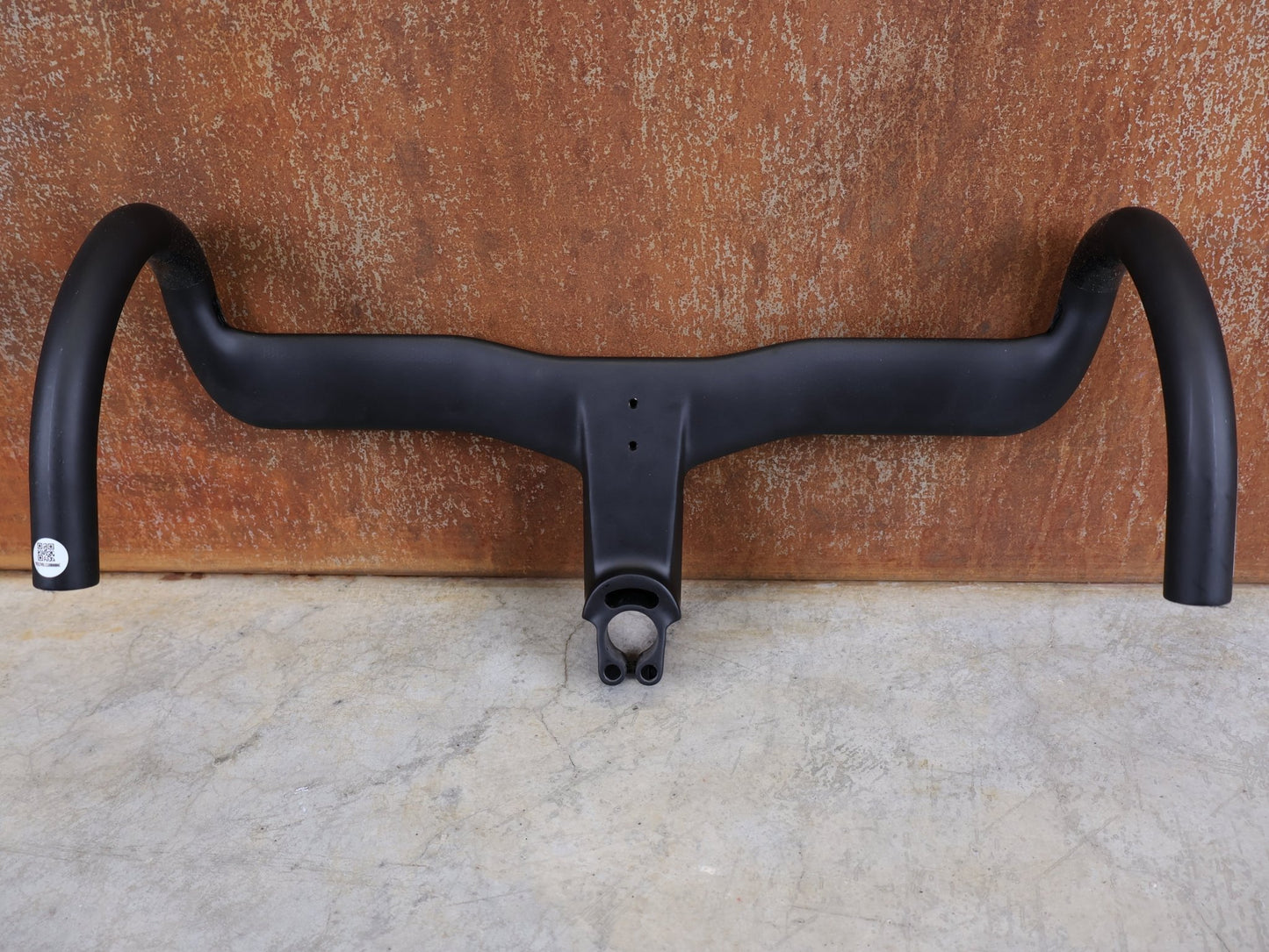 Lenker von Syncros, SYNCROS CRESTON IC SL AERO ROAD COCKPIT – 420 MM – 120 MM – INTEGRIERT vor USEDBIKES - OB.DE Hintergrund