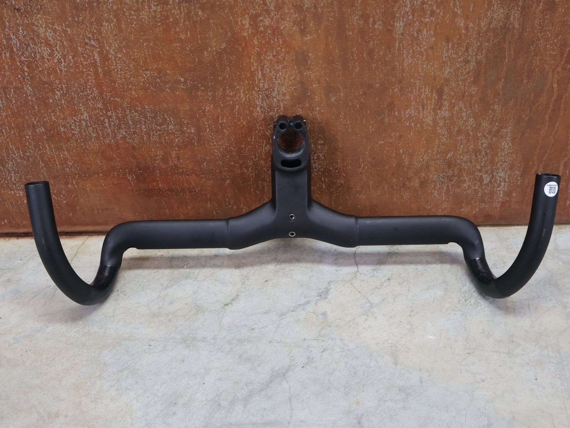 Lenker von Syncros, SYNCROS CRESTON IC SL X GRAVEL LENKER - / VORBAUEINHEIT 440 / 110MM vor USEDBIKES - OB.DE Hintergrund