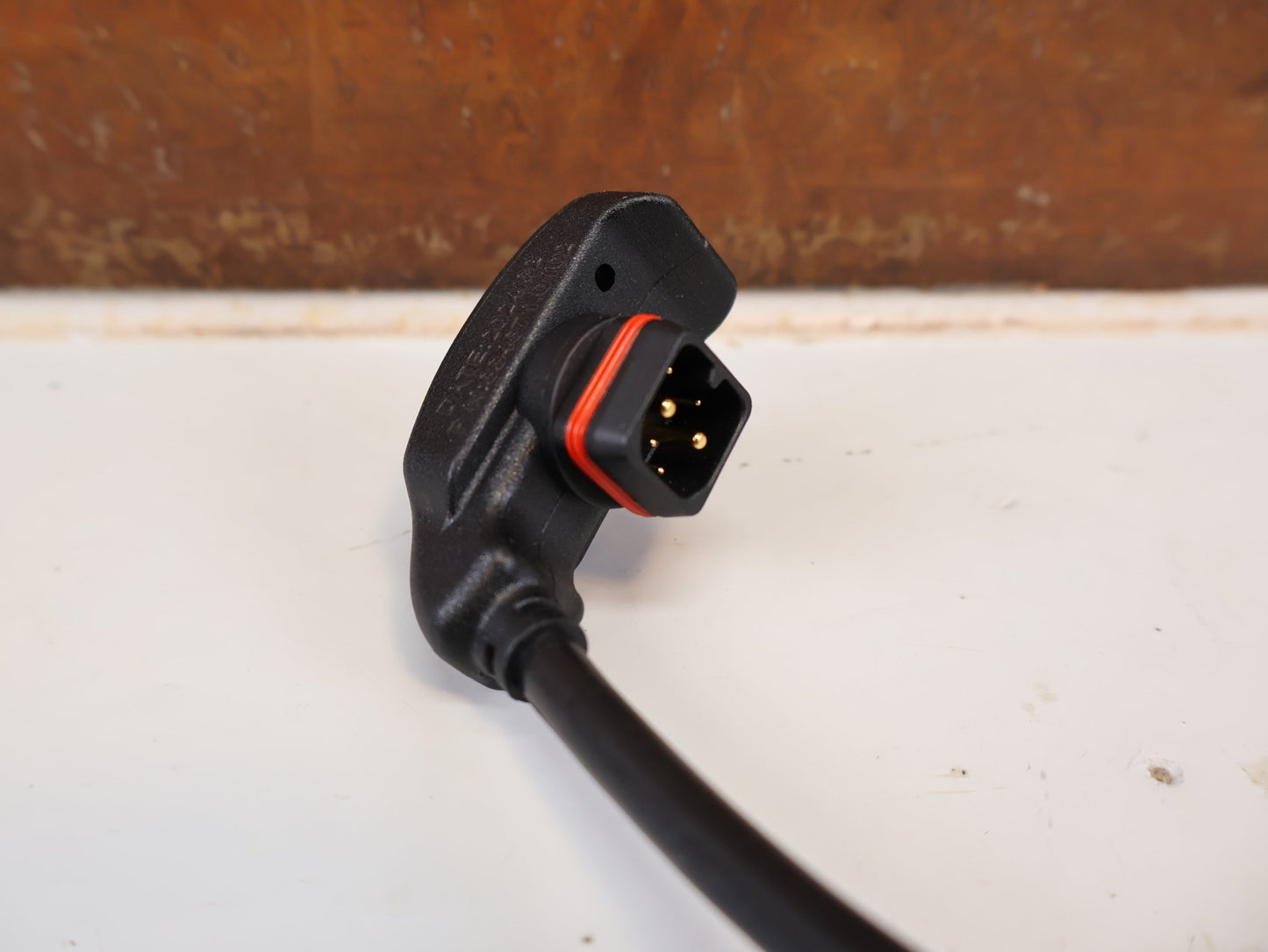 Batterie/Range Extender von TQ, TQ RANGE EXTENDER KABEL V01 / 85MM HPR50 E-BIKE VERBINDUNGSKABEL vor USEDBIKES-OB.DE Hintergrund