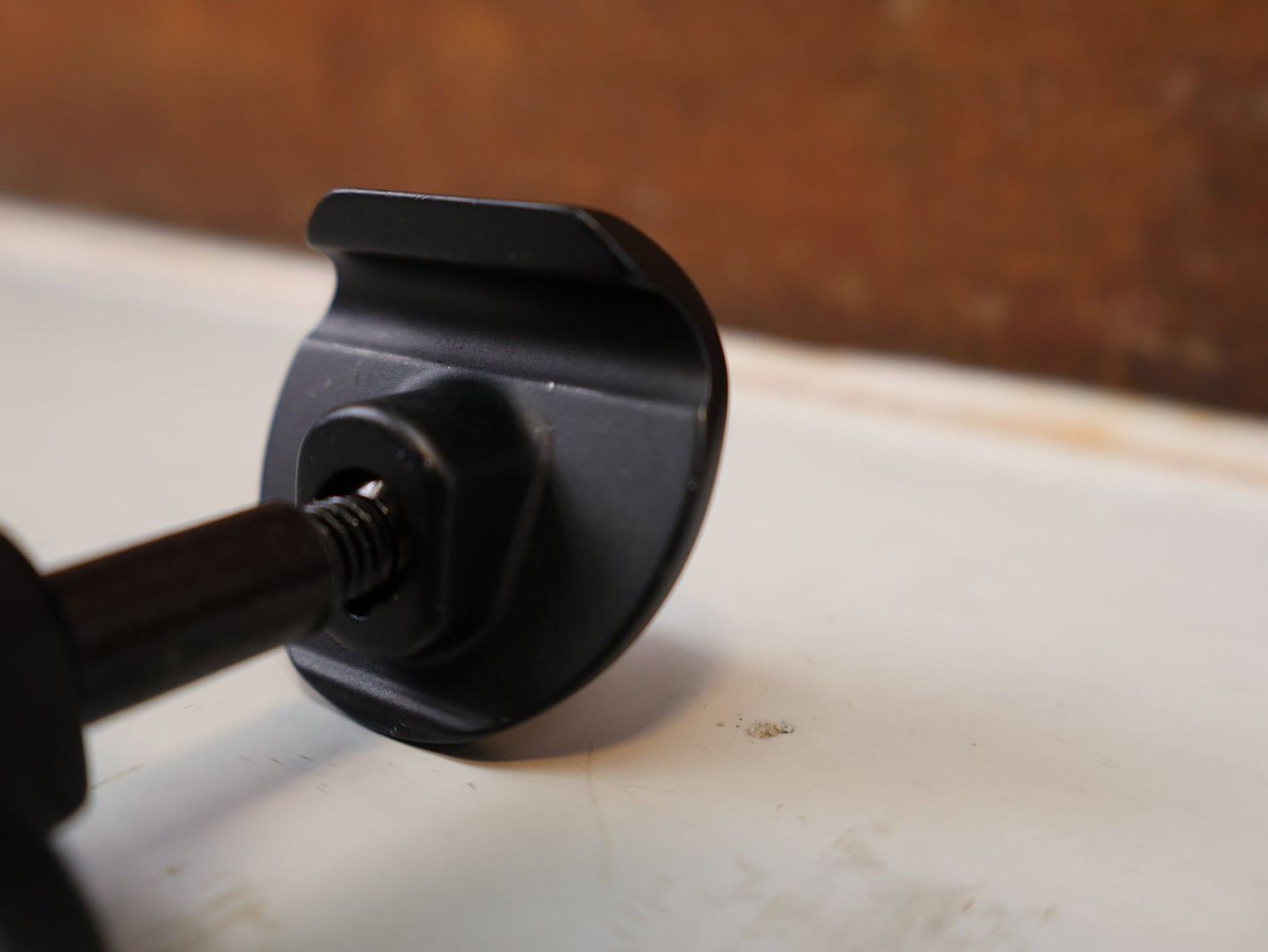 Zubehör von Trek, TREK 2-BOLT SATTEL KLEMMBACKEN 7X7MM SADDLE CLAMP / HAN W524900 vor USEDBIKES-OB.DE Hintergrund