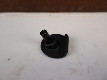 Zubehör von Trek, TREK 2-BOLT SATTEL KLEMMBACKEN 7X7MM SADDLE CLAMP / HAN W524900 vor USEDBIKES-OB.DE Hintergrund
