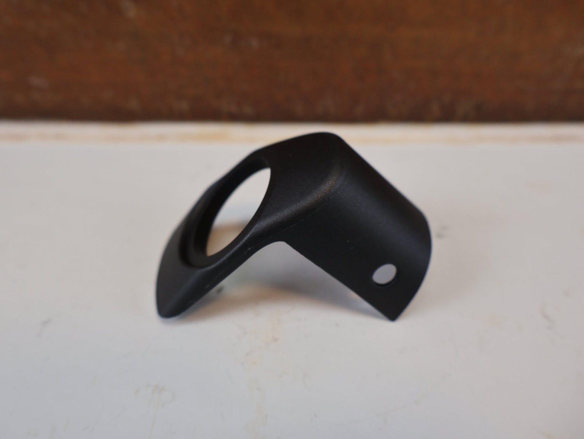 Zubehör von Trek, TREK AERO RSL BARSTEM TOP COVER – EXPOSED STEERER W5316078 vor USEDBIKES-OB.DE Hintergrund