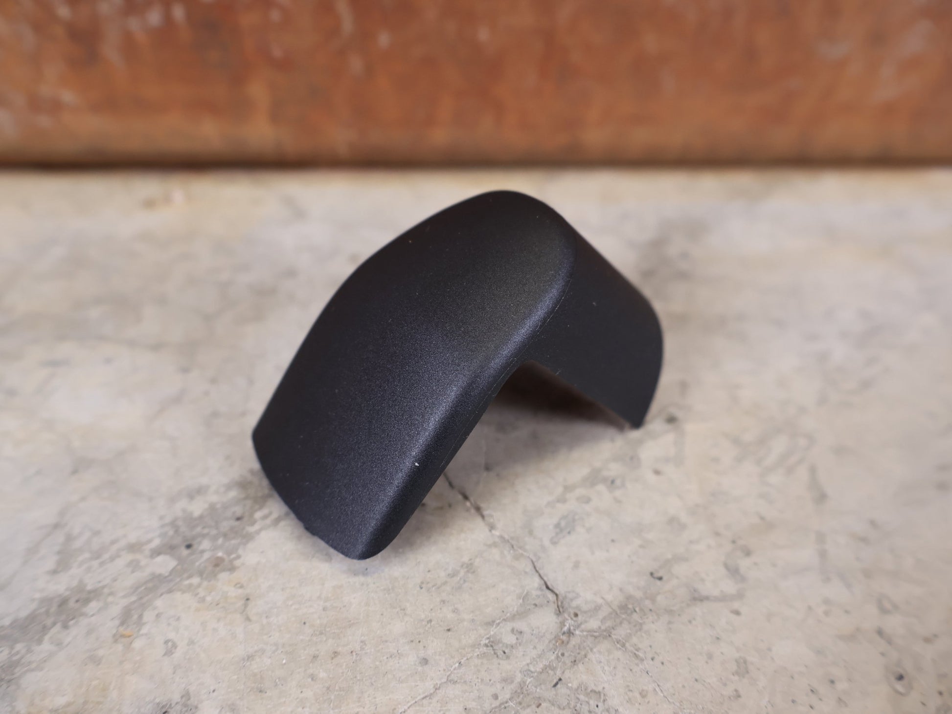 Zubehör von Trek, TREK AERO RSL BARSTEM TOP COVER – FLUSH STEERER W5316077 vor USEDBIKES - OB.DE Hintergrund