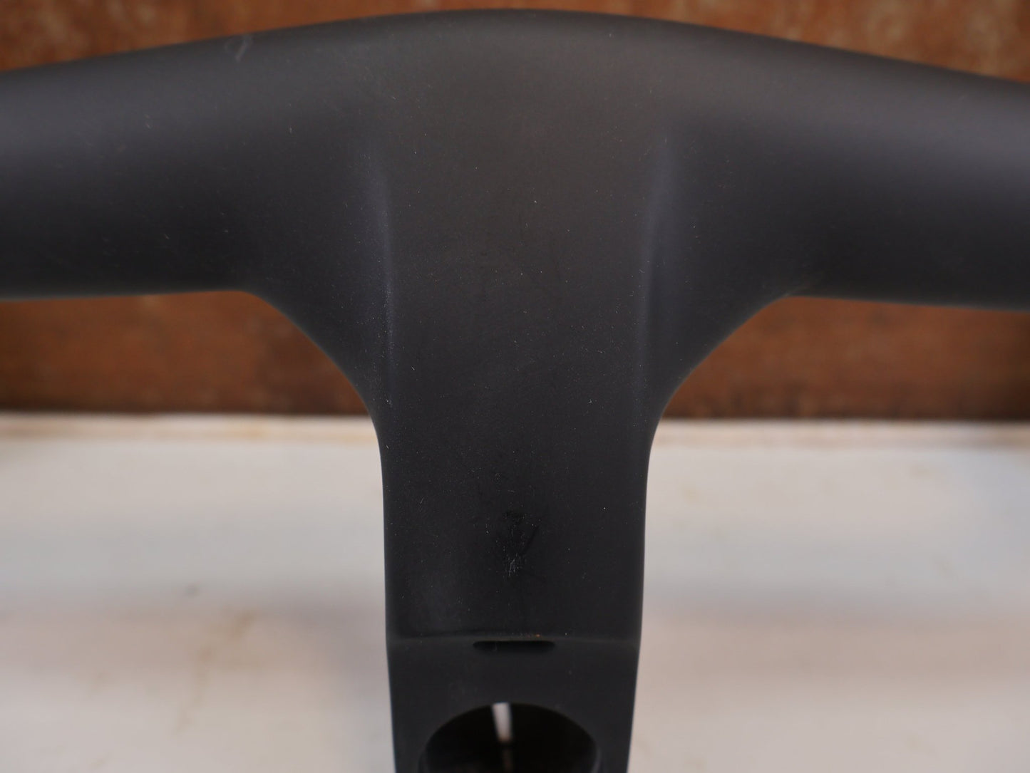 Lenker von Trek, TREK AERO RSL ROAD INTEGRIERTE LENKER-/ VORBAU EINHEIT / 380X80MM / W5316675 / MADONE GEN 8 vor USEDBIKES-OB.DE Hintergrund