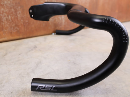 Lenker von Trek, TREK AERO RSL ROAD INTEGRIERTE LENKER - / VORBAU EINHEIT / MADONE GEN 8 410/,440 X 110M vor USEDBIKES - OB.DE Hintergrund