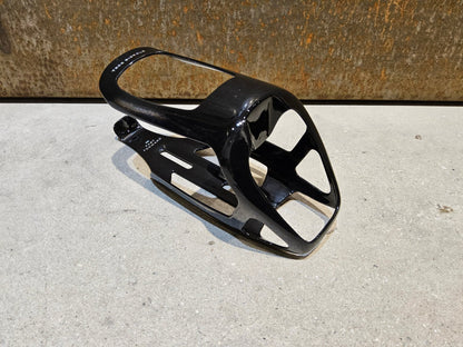 Trinkflaschen und Halter von Trek, TREK AERO TRINKFLASCHE UND CARBON FLASCHENHALTER vor USEDBIKES - OB.DE Hintergrund