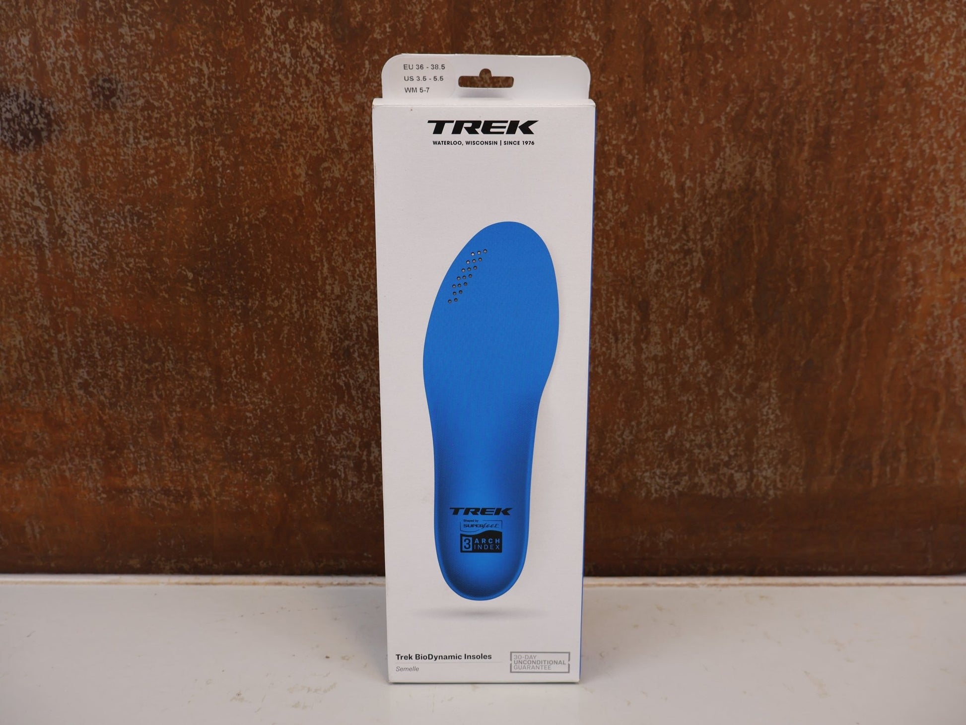 Sonstiges von Trek, TREK BIODYNAMIC EINLEGESOHLEN / FAHRRADSCHUHE ERGONOMISCH HOCH BLAU vor USEDBIKES-OB.DE Hintergrund