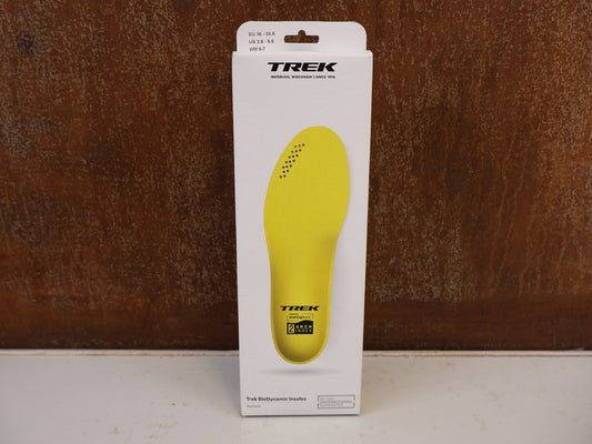 Sonstiges von Trek, TREK BIODYNAMIC EINLEGESOHLEN / FAHRRADSCHUHE MITTELHOCH GELB vor USEDBIKES-OB.DE Hintergrund
